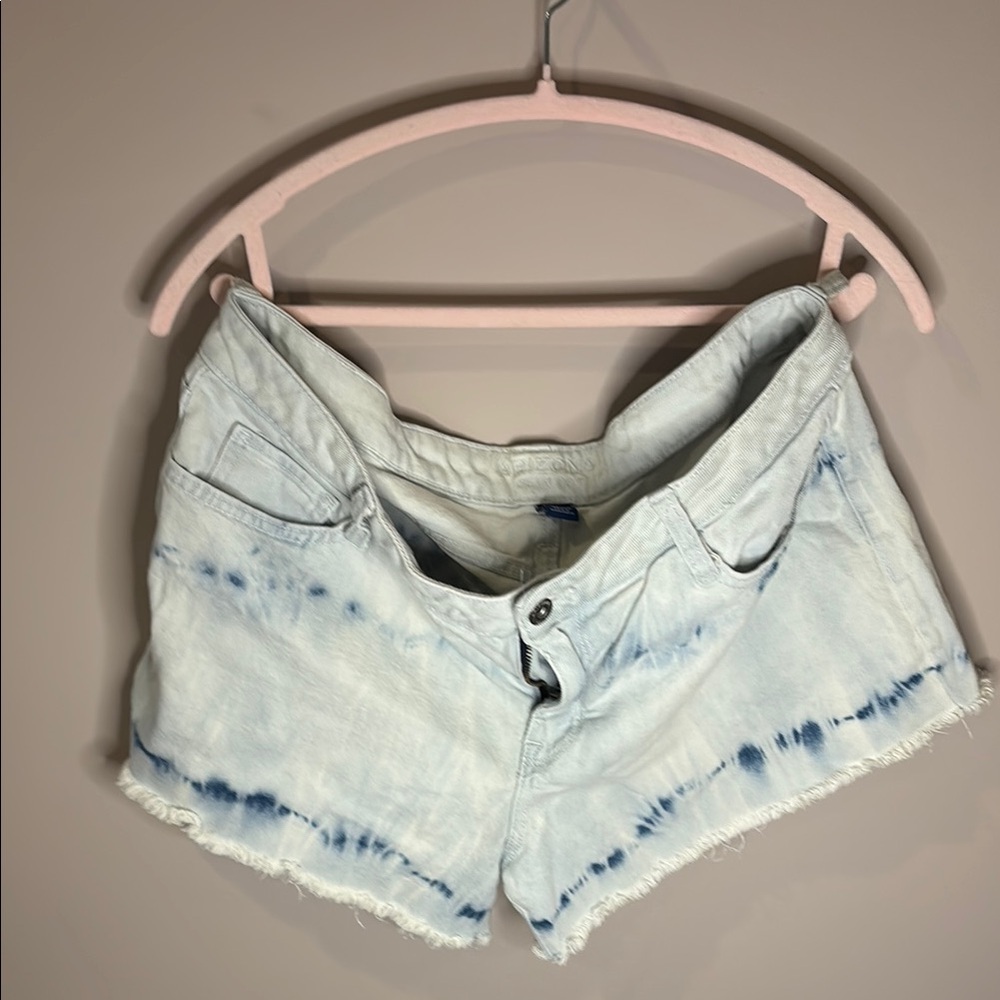 Stylish Blue Tie-Dye Women's Shorts